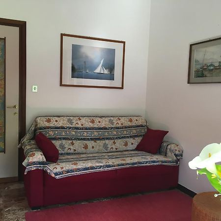 Casa Tra Il Verde E Il Blu Генуа Екстериор снимка