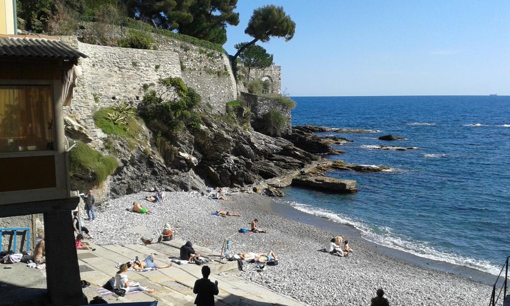 Casa Tra Il Verde E Il Blu Генуа Стая снимка